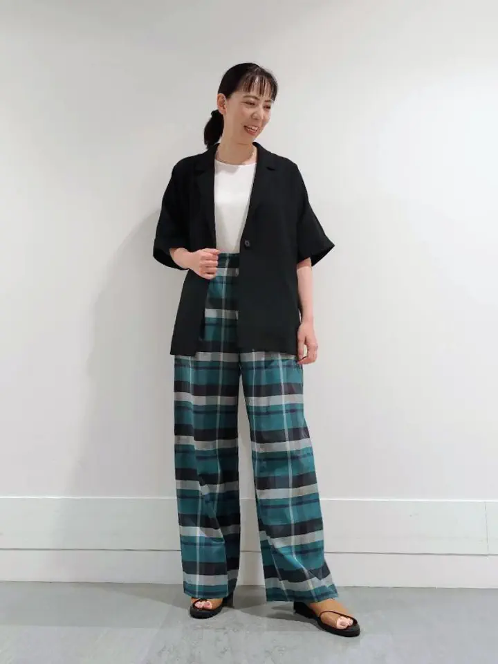 自由区 丸尾 コーディネート画像