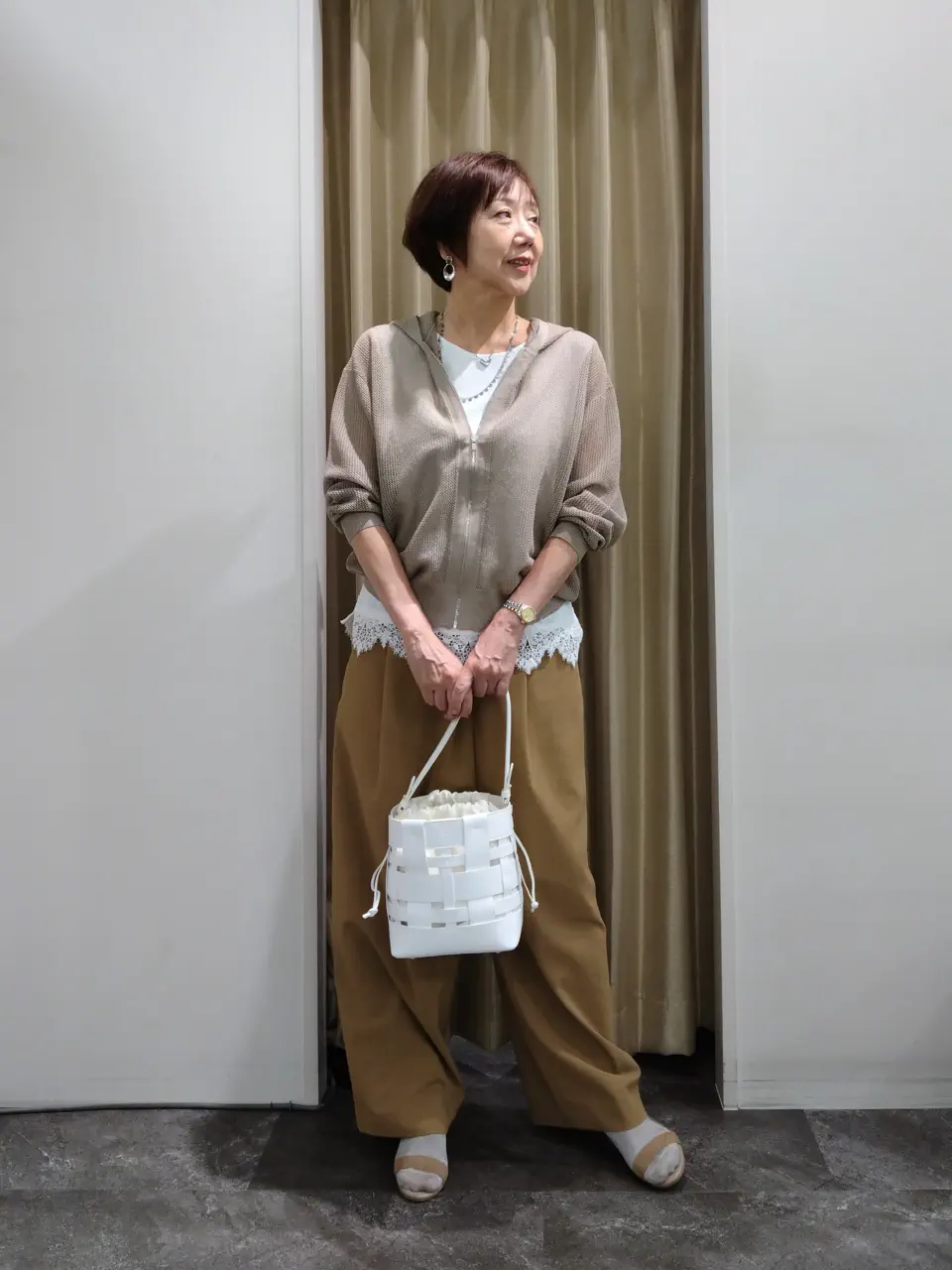 自由区 鶴田 コーディネート画像