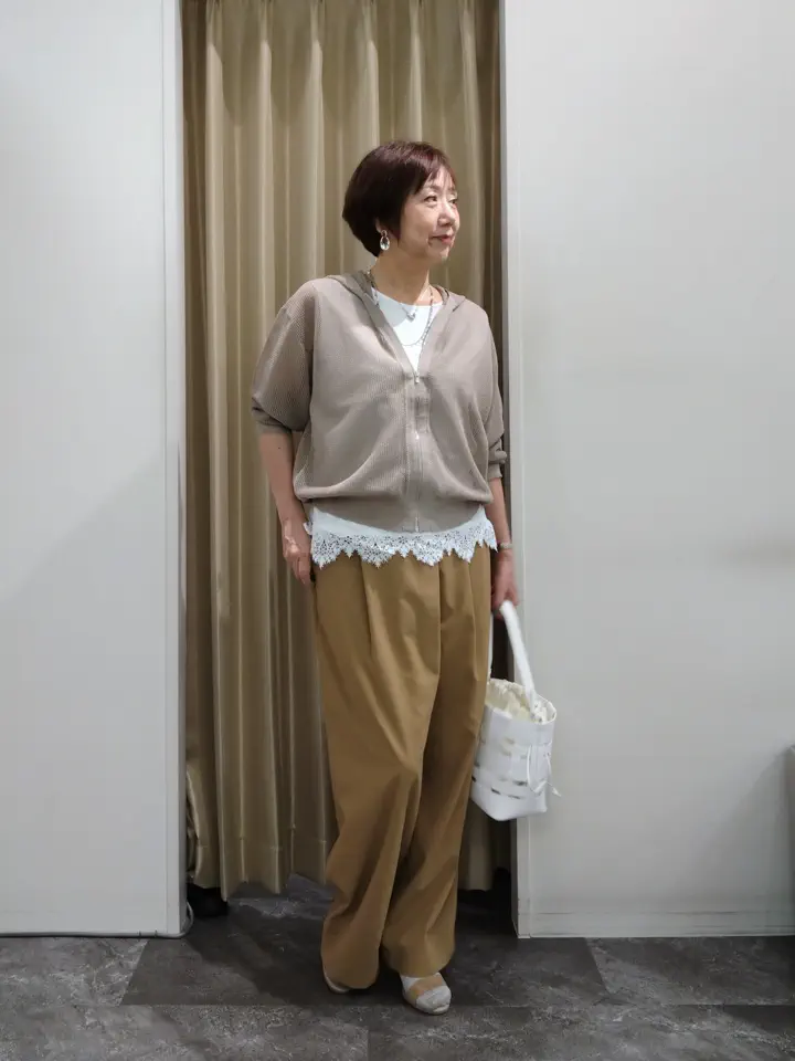 自由区 鶴田 コーディネート画像