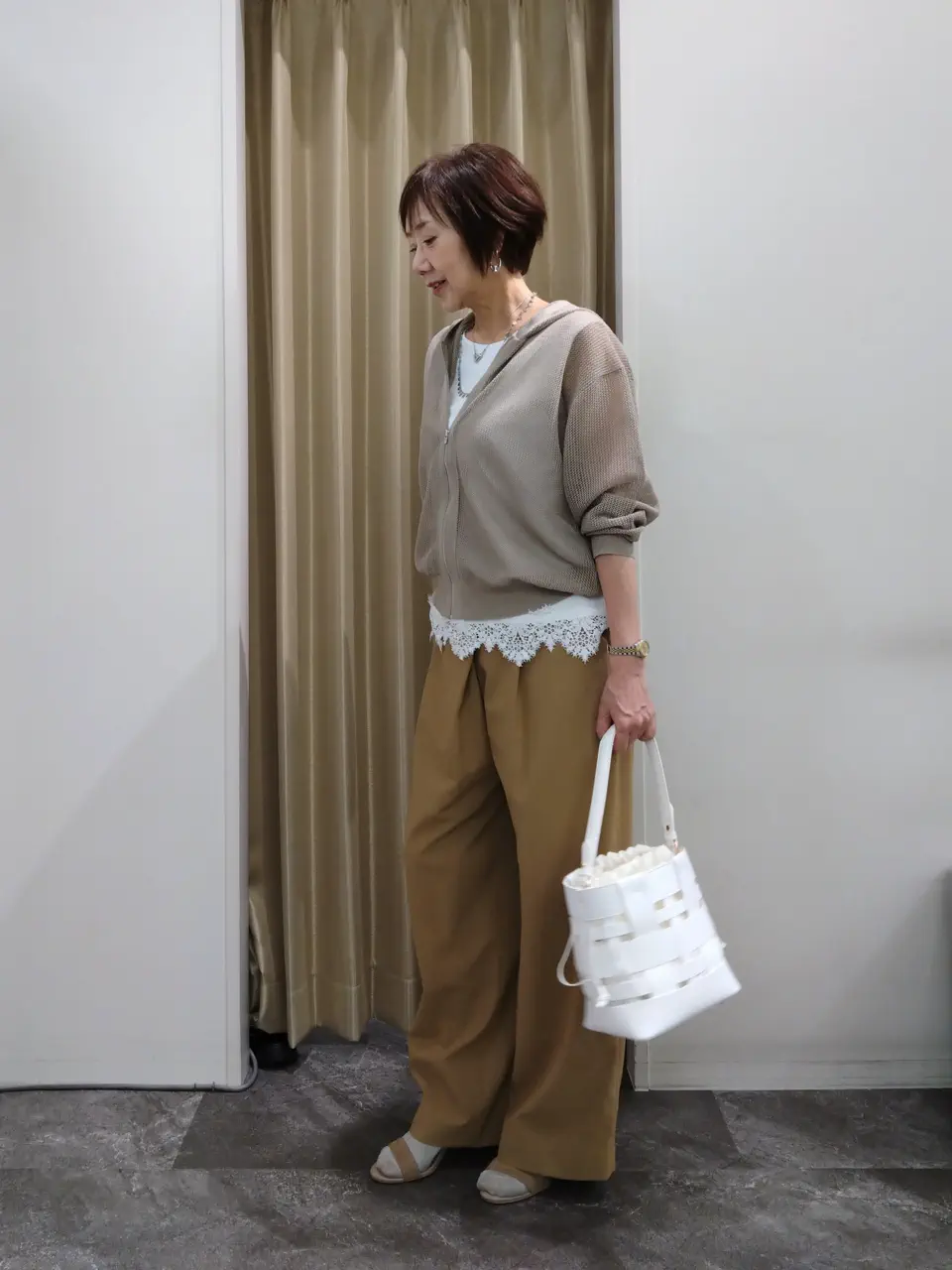 自由区 鶴田 コーディネート画像