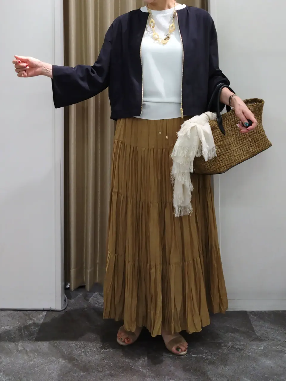 自由区 鶴田 コーディネート画像