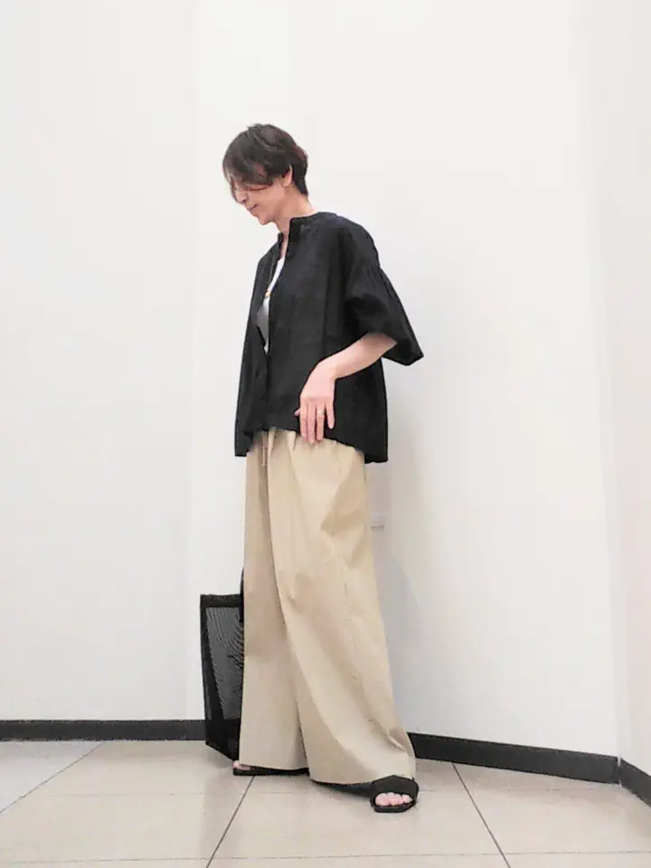 自由区 浅野 コーディネート画像