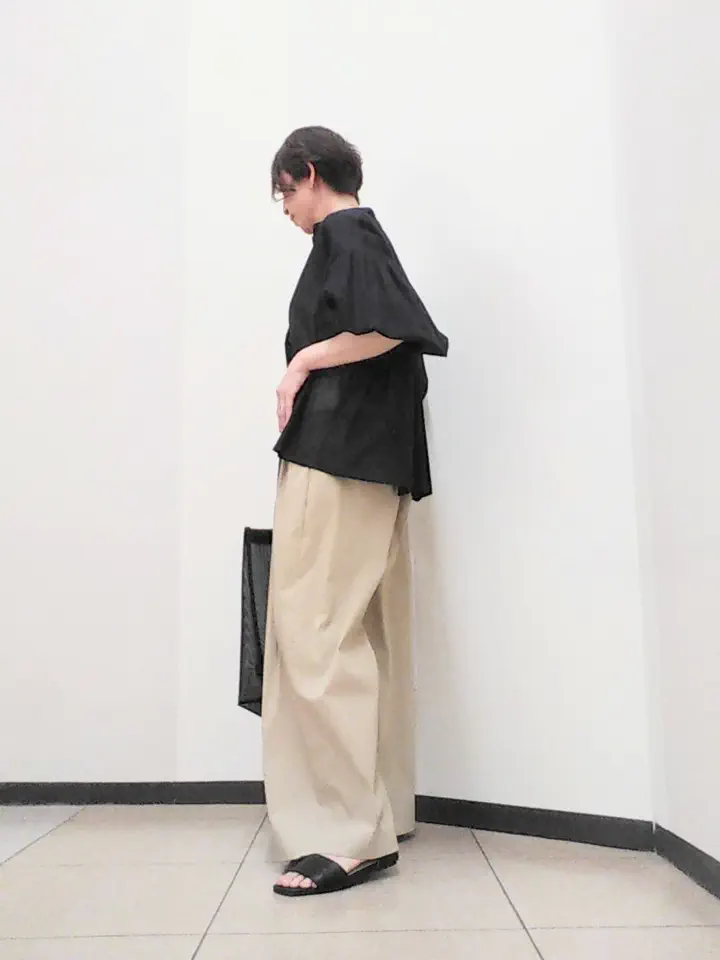 自由区 浅野 コーディネート画像