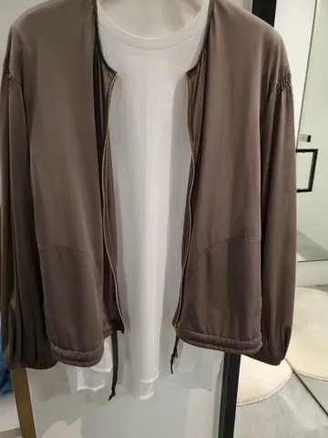 自由区 竹増 コーディネート画像