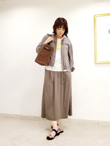 自由区 竹増 コーディネート画像