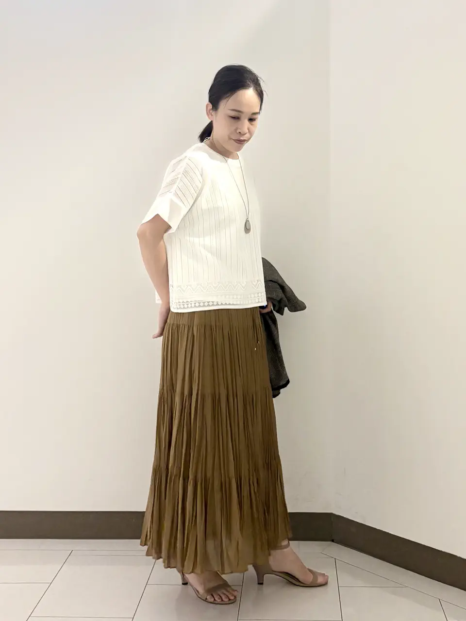 自由区 南 コーディネート画像