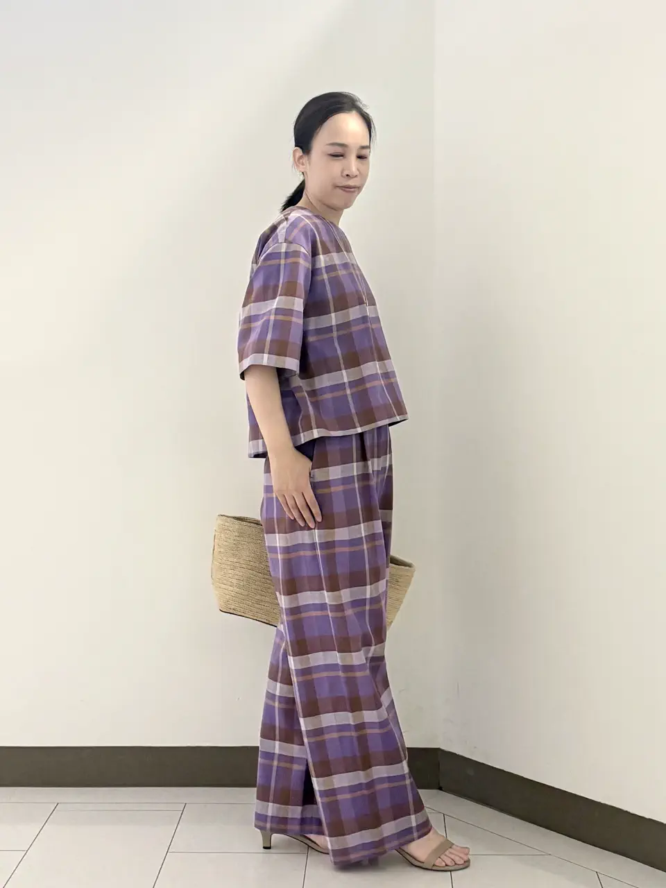 自由区 南 コーディネート画像