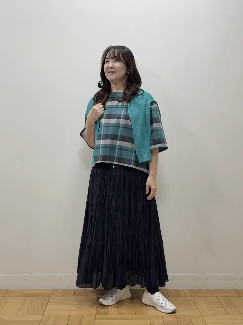  白戸 コーディネート画像