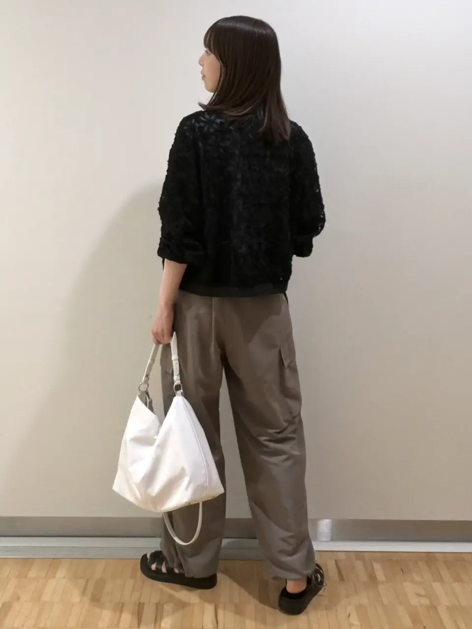 自由区 森川 コーディネート画像