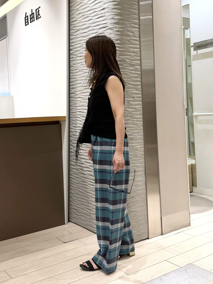 自由区 鈴木 コーディネート画像