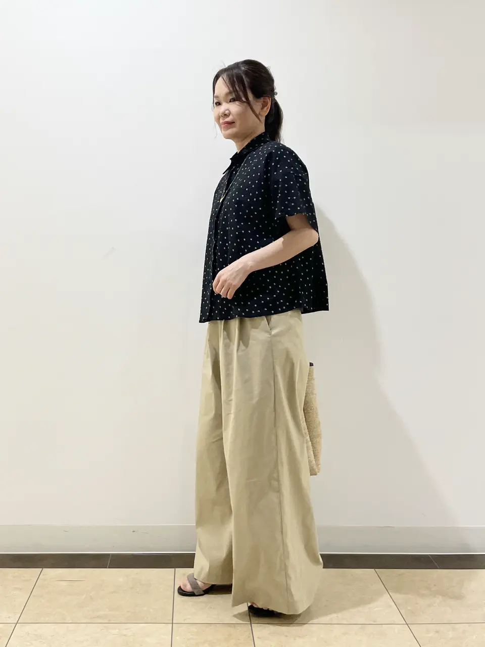 自由区 永石 コーディネート画像
