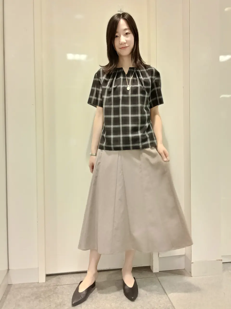 J.PRESS LADIES スタッフ コーディネート画像