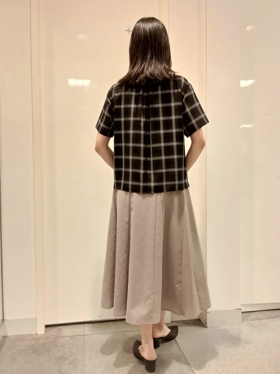 J.PRESS LADIES スタッフ コーディネート画像