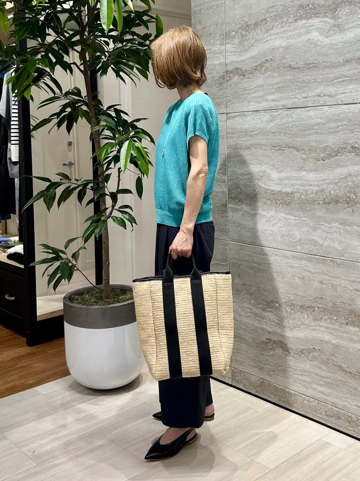 自由区 Ishii コーディネート画像