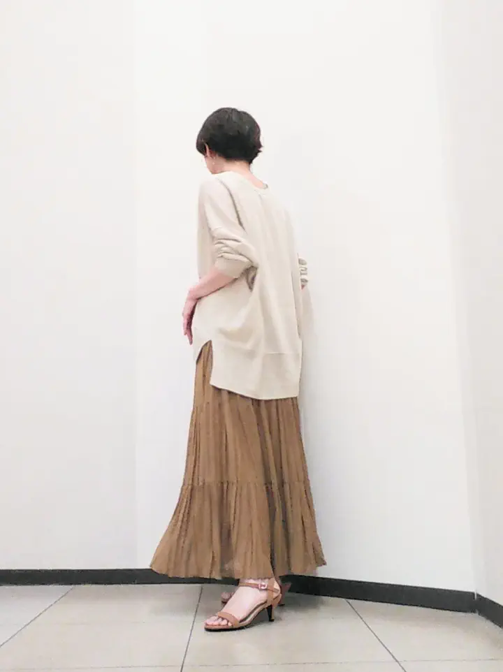 自由区 浅野 コーディネート画像