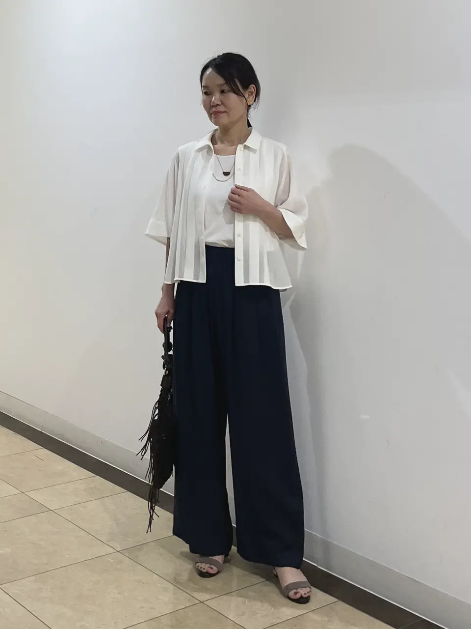 自由区 永石 コーディネート画像