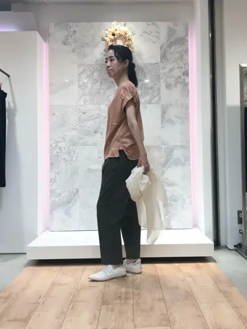 自由区 中尾 コーディネート画像