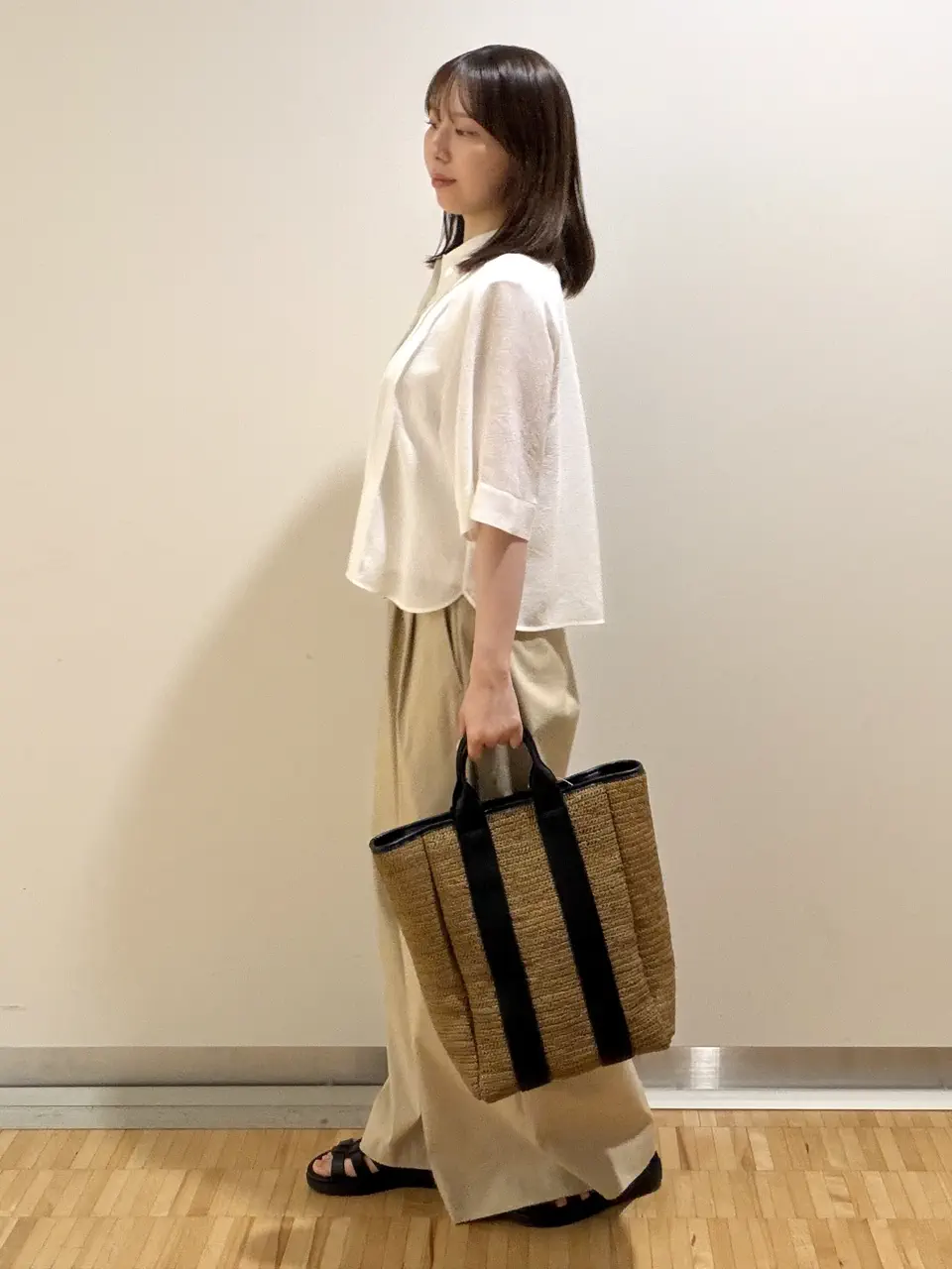 自由区 森川 コーディネート画像