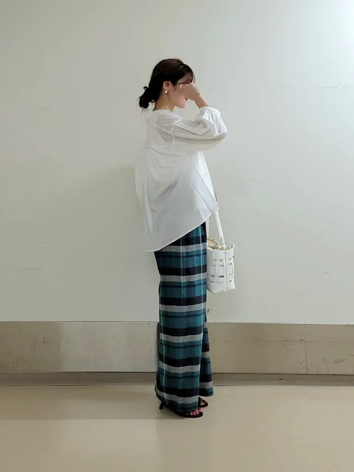 自由区 濱地 コーディネート画像