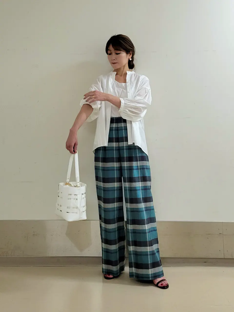 自由区 濱地 コーディネート画像