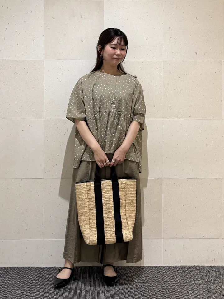 自由区 小林 コーディネート画像