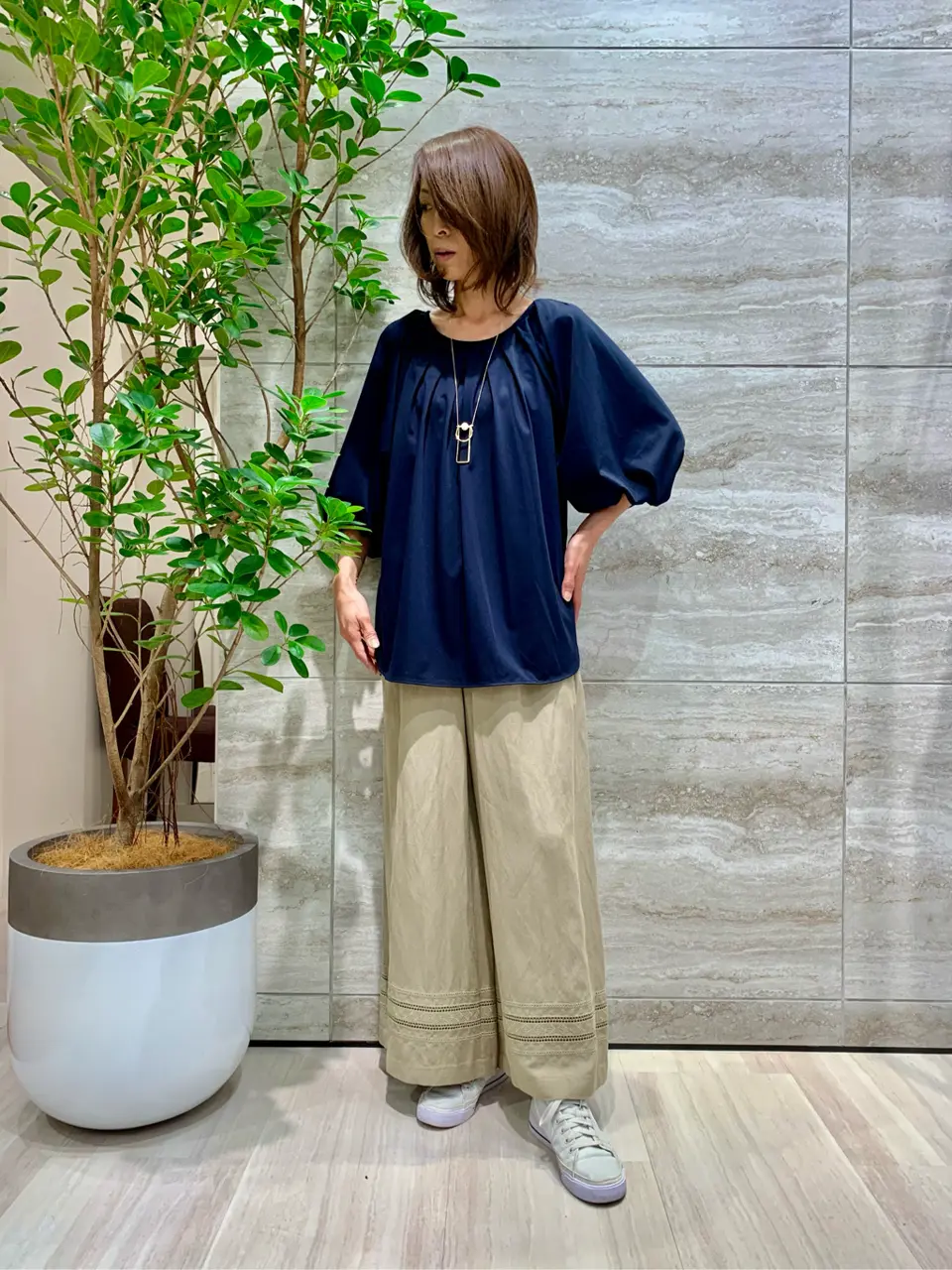 自由区 Ishii コーディネート画像