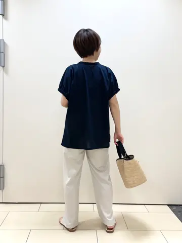 自由区 佐藤 コーディネート画像