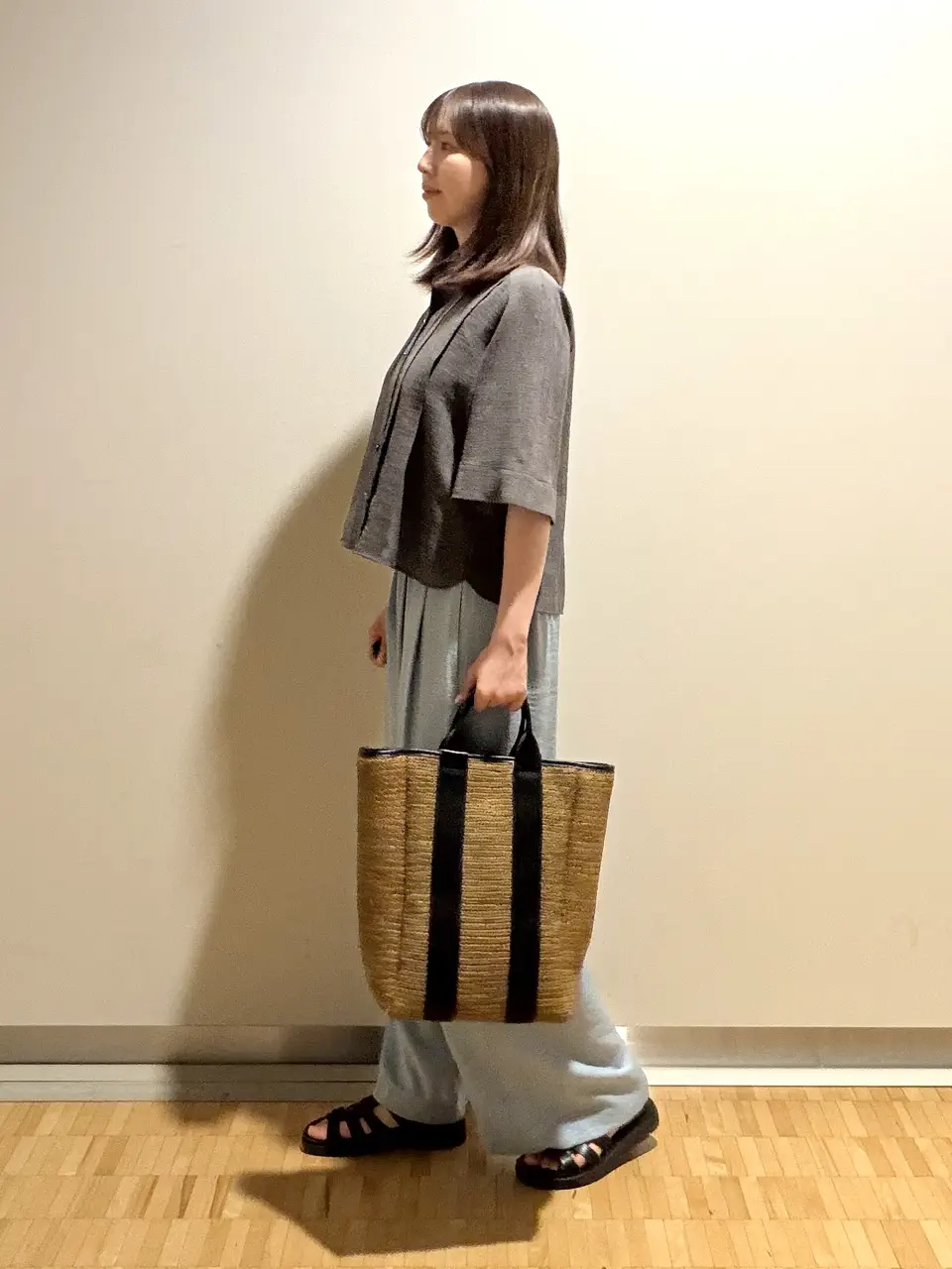 自由区 森川 コーディネート画像