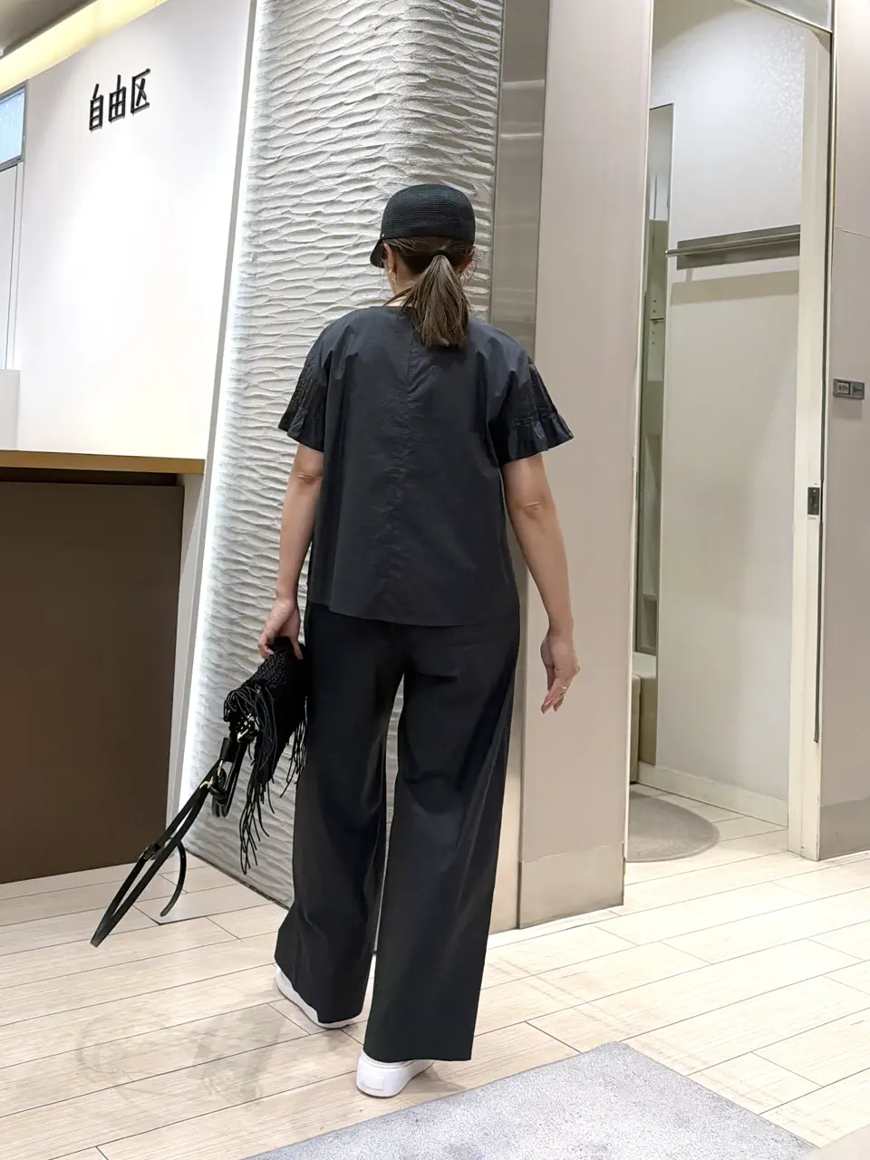 自由区 鈴木 コーディネート画像