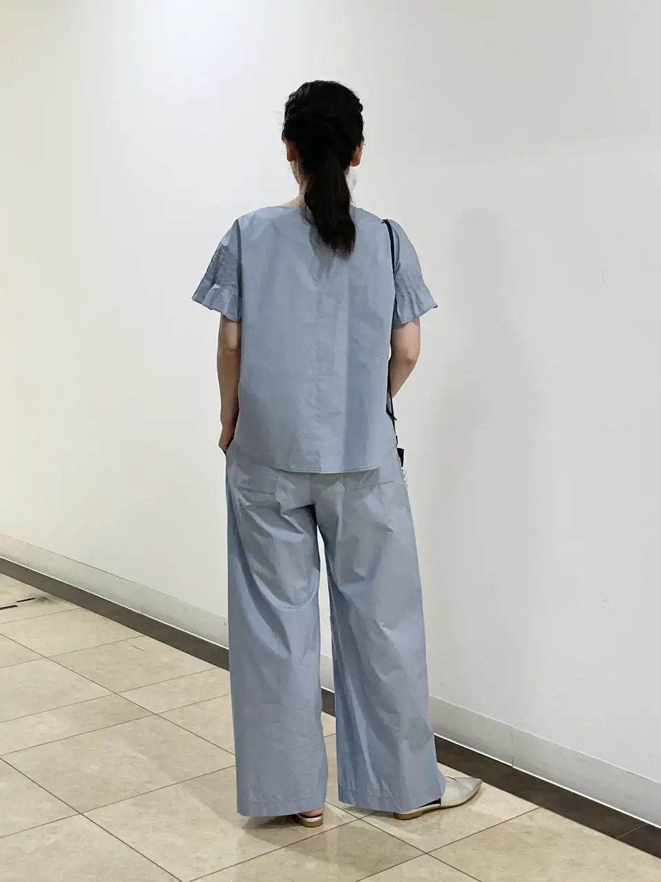 自由区 永石 コーディネート画像