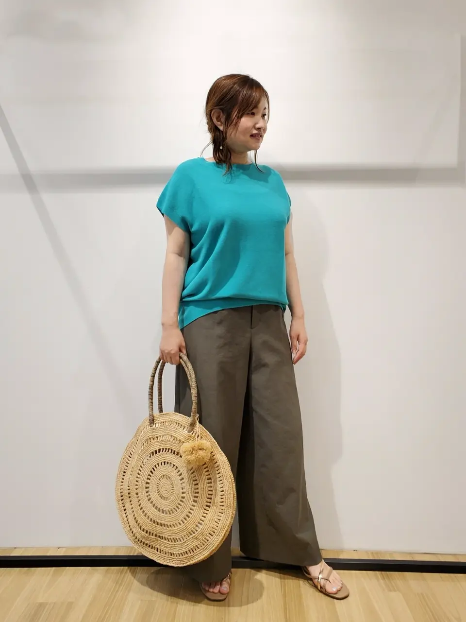  eri コーディネート画像