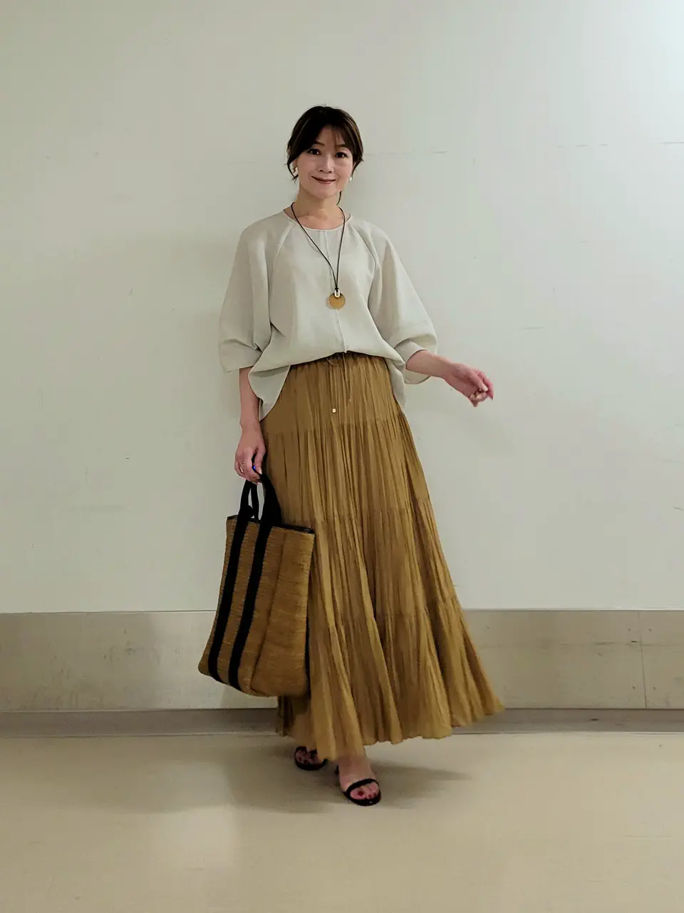 自由区 濱地 コーディネート画像