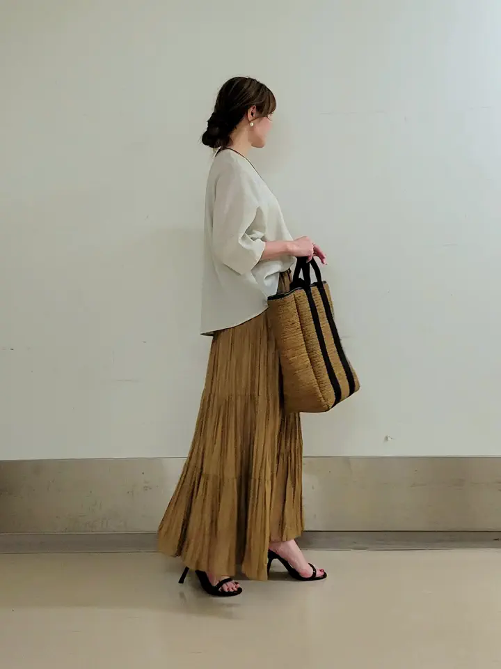 自由区 濱地 コーディネート画像