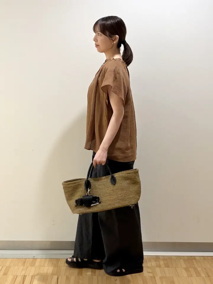 自由区 森川 コーディネート画像