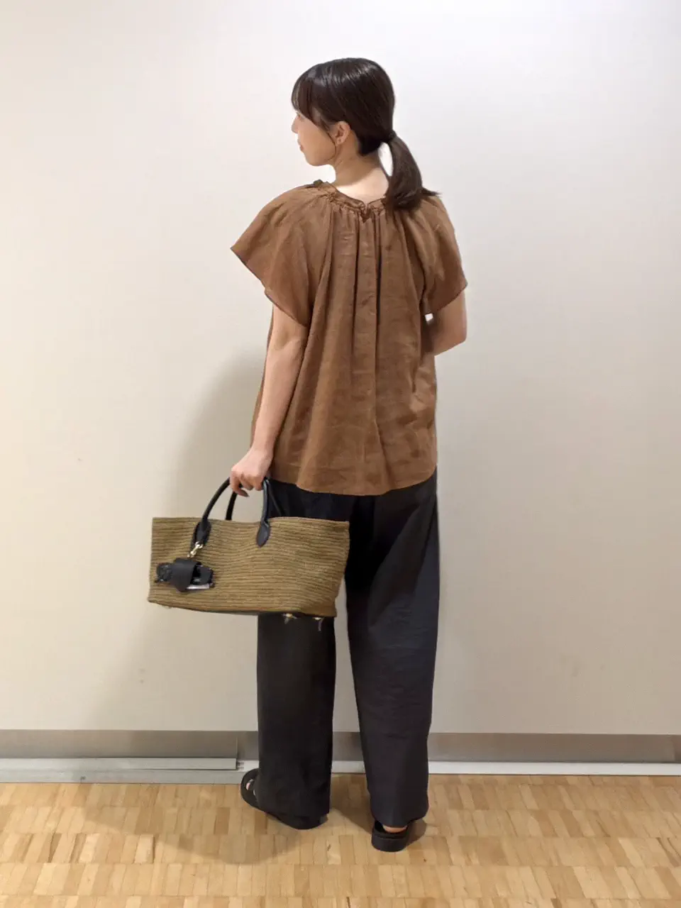 自由区 森川 コーディネート画像