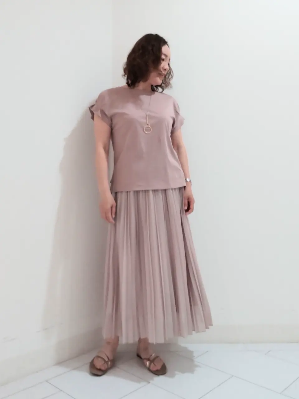 自由区 ナオミ コーディネート画像