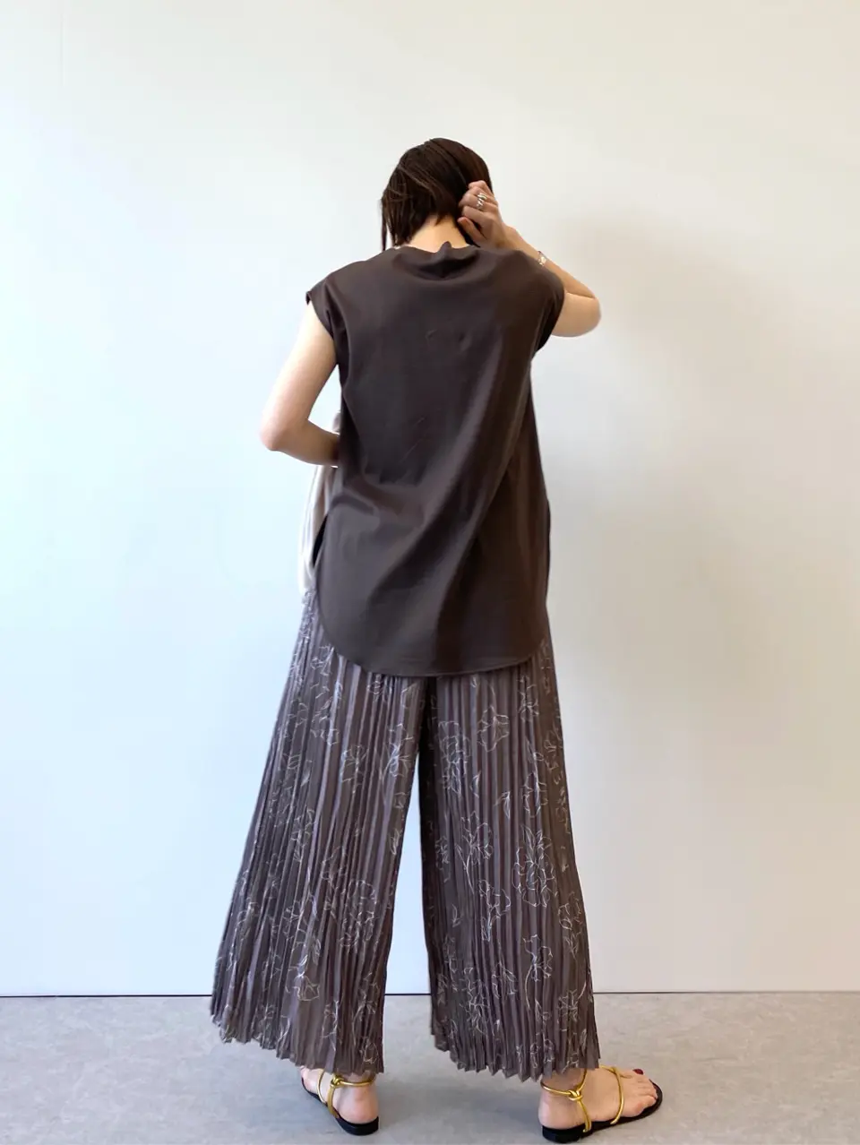 自由区 山田 コーディネート画像