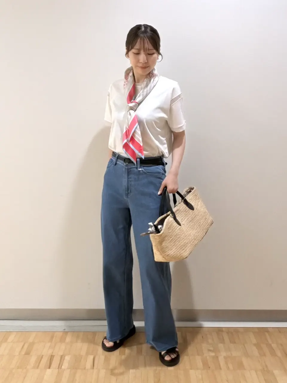 自由区 森川 コーディネート画像