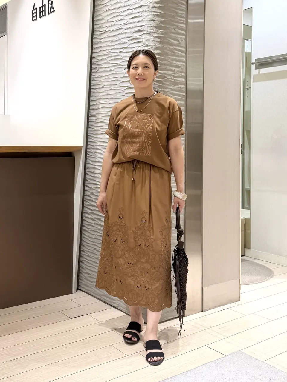 自由区 鈴木 コーディネート画像