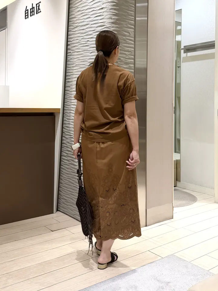 自由区 鈴木 コーディネート画像