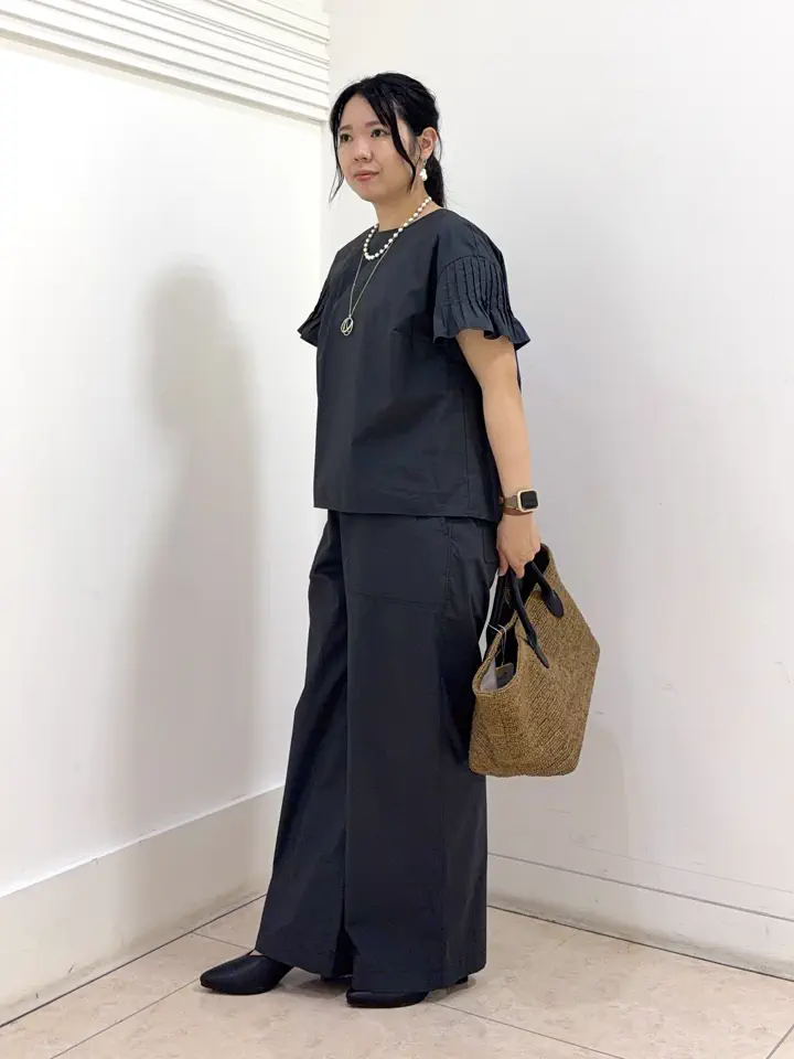 自由区 misato コーディネート画像
