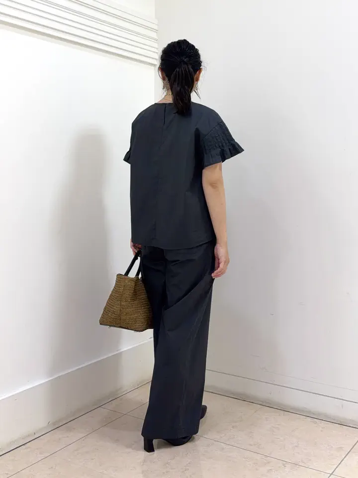 自由区 misato コーディネート画像