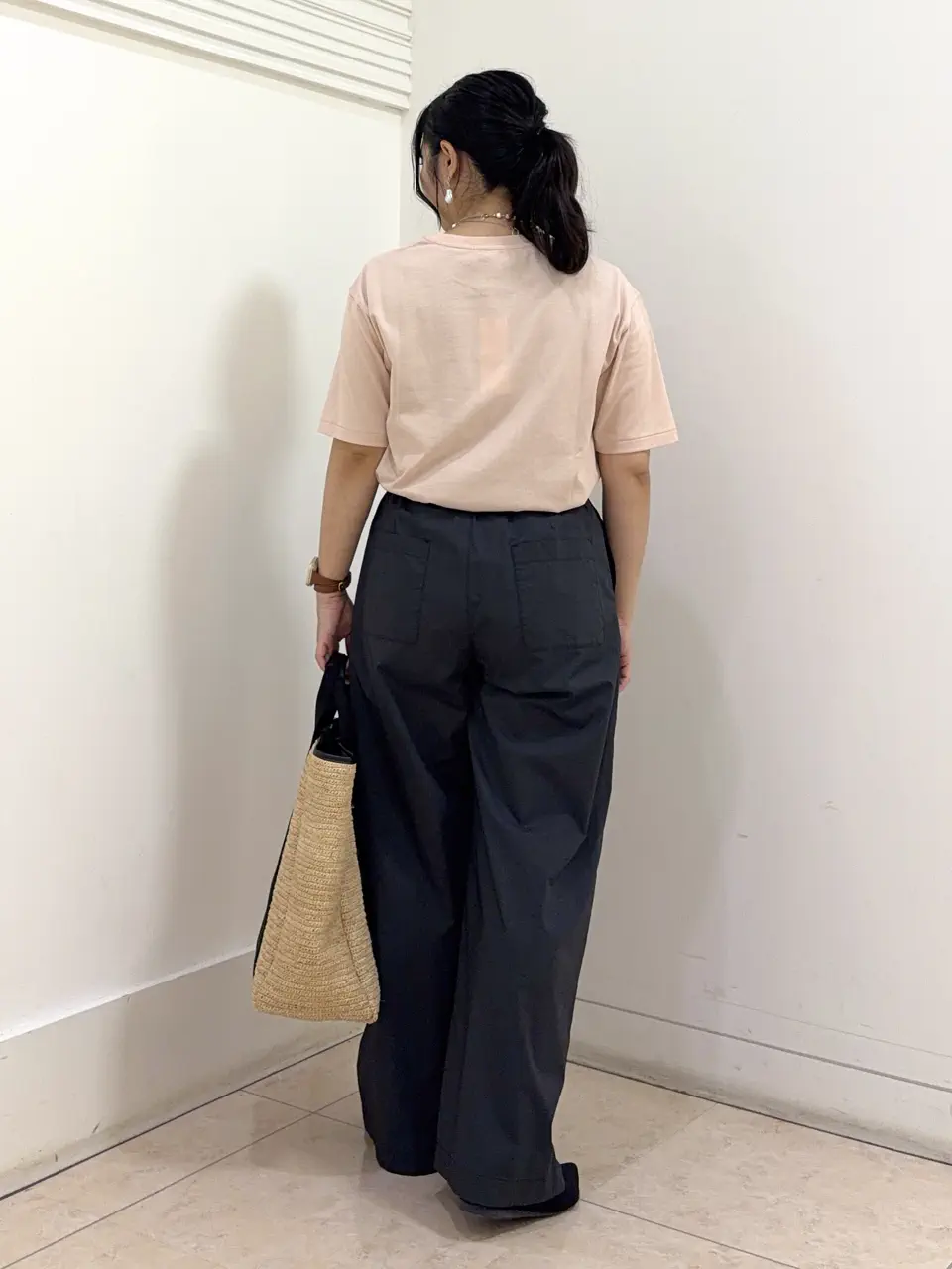 自由区 misato コーディネート画像