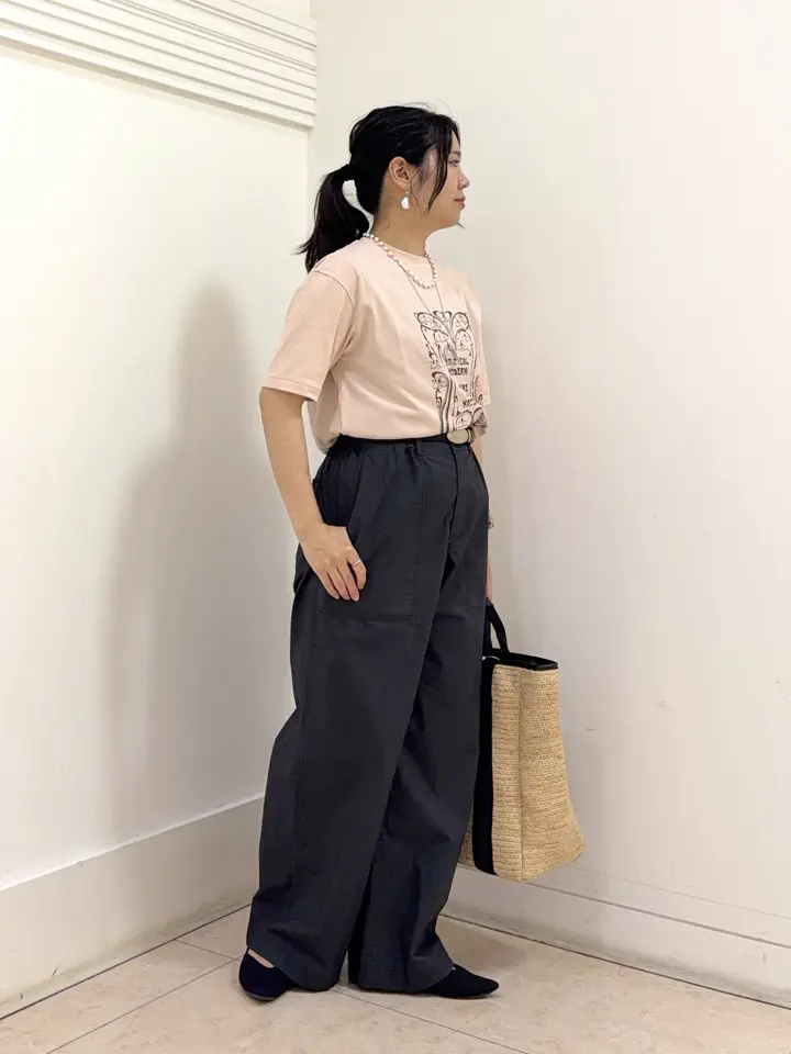 自由区 misato コーディネート画像