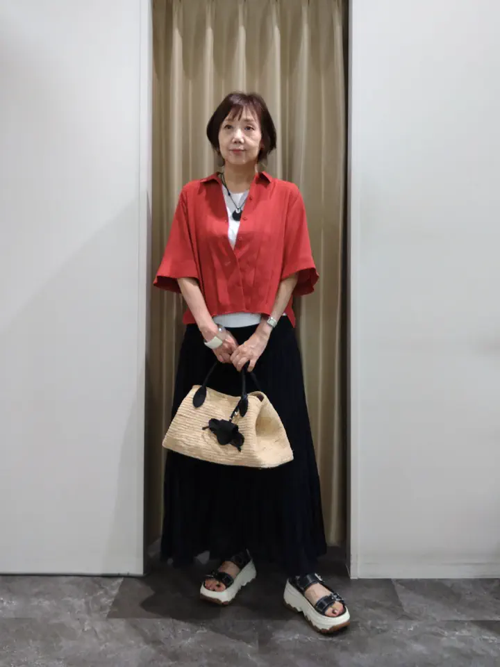 自由区 鶴田 コーディネート画像