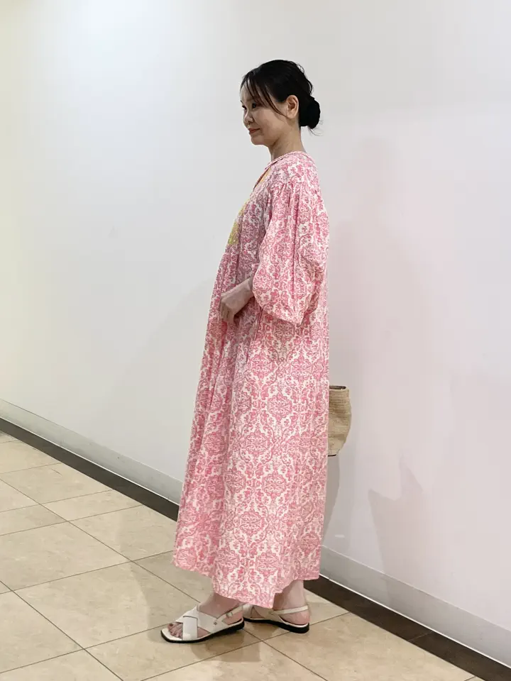 自由区 永石 コーディネート画像