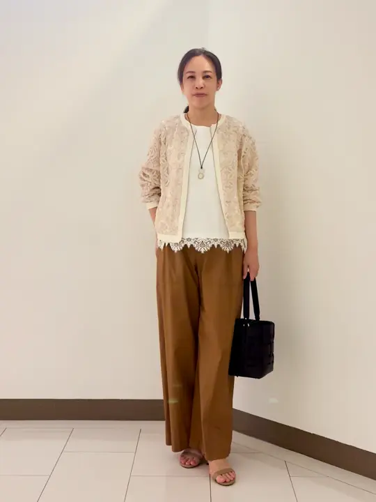 自由区 南 コーディネート画像