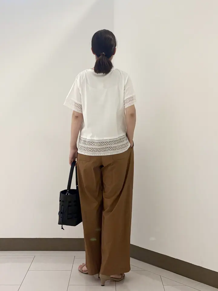 自由区 南 コーディネート画像