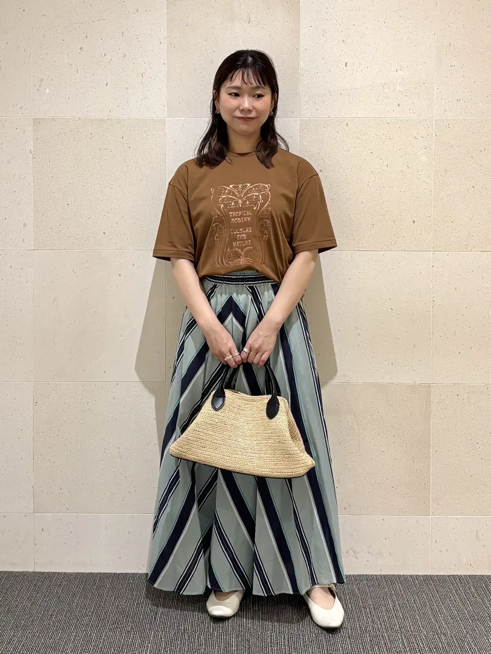 自由区 小林 コーディネート画像