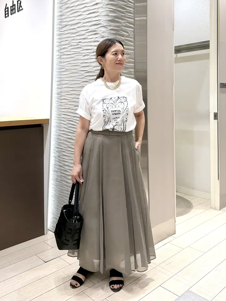 自由区 鈴木 コーディネート画像